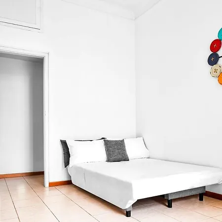 Apartment Flat Near Station Milan